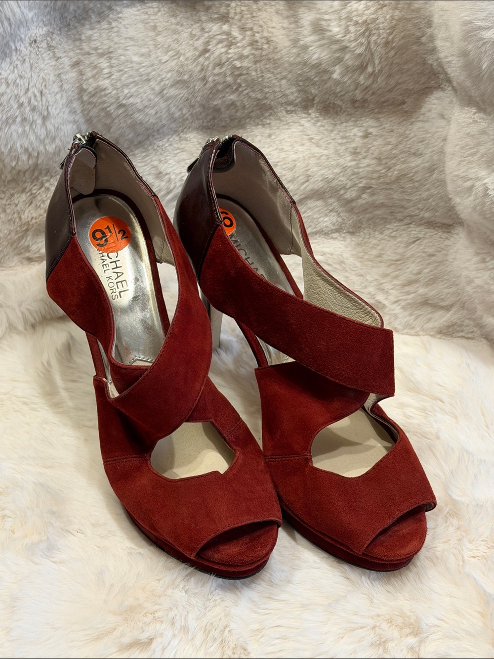 Michael Kors Elena cross strap heels sz 9.5